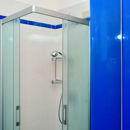 Апартаменты Cozy With Ac Close To The Sea - Beahost
