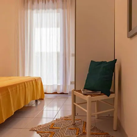 Cozy Close To The Sea-beahost Lägenhet